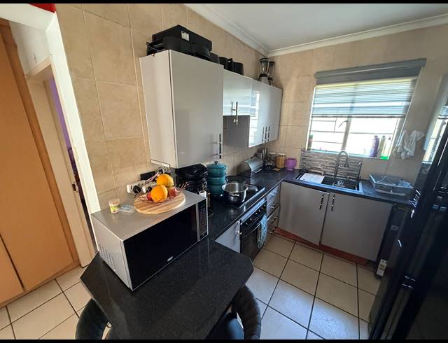 2 BEDROOM TOWNHOUSE FOR SALE IN PARKRAND